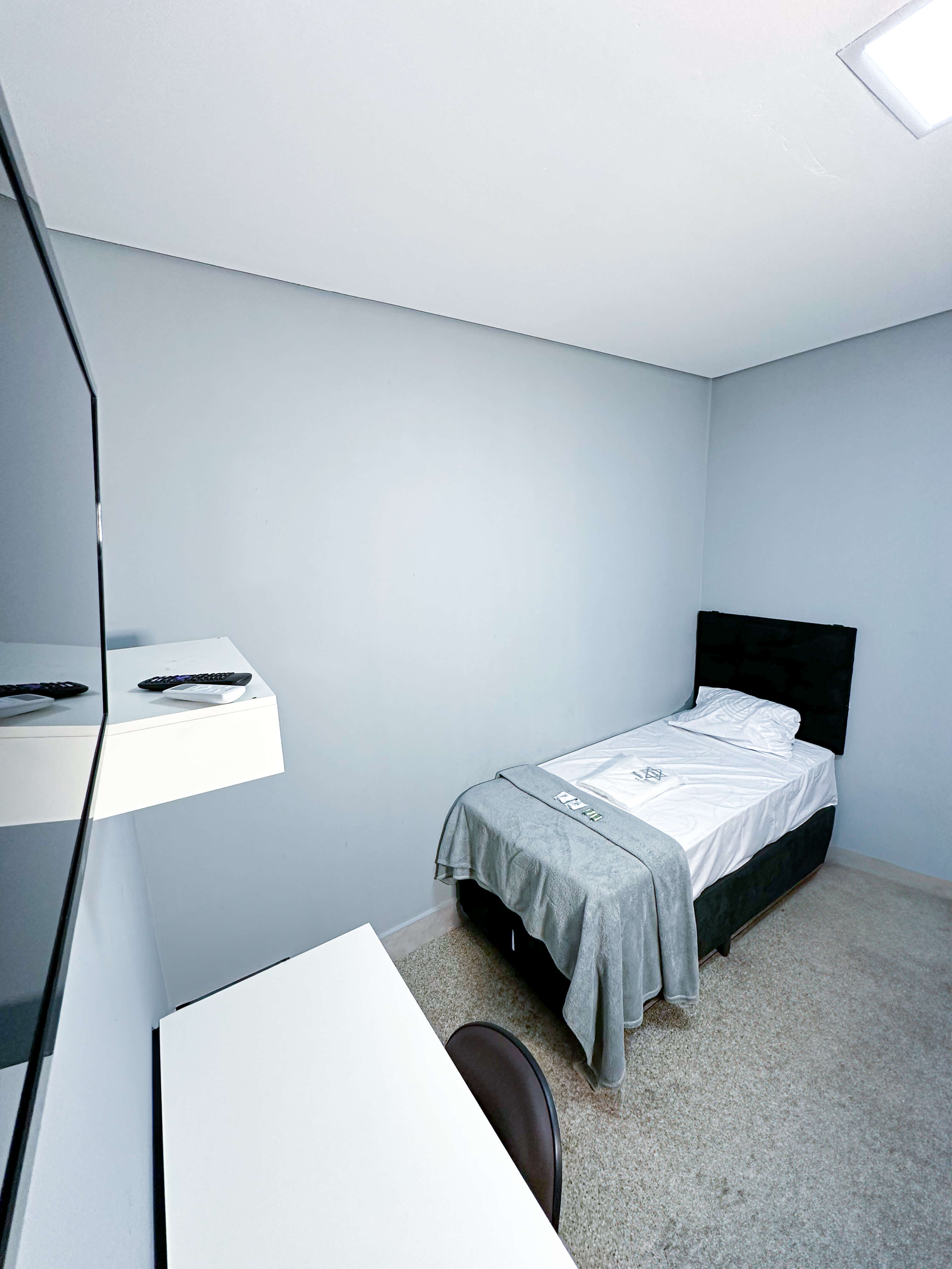 Quarto econômico individual