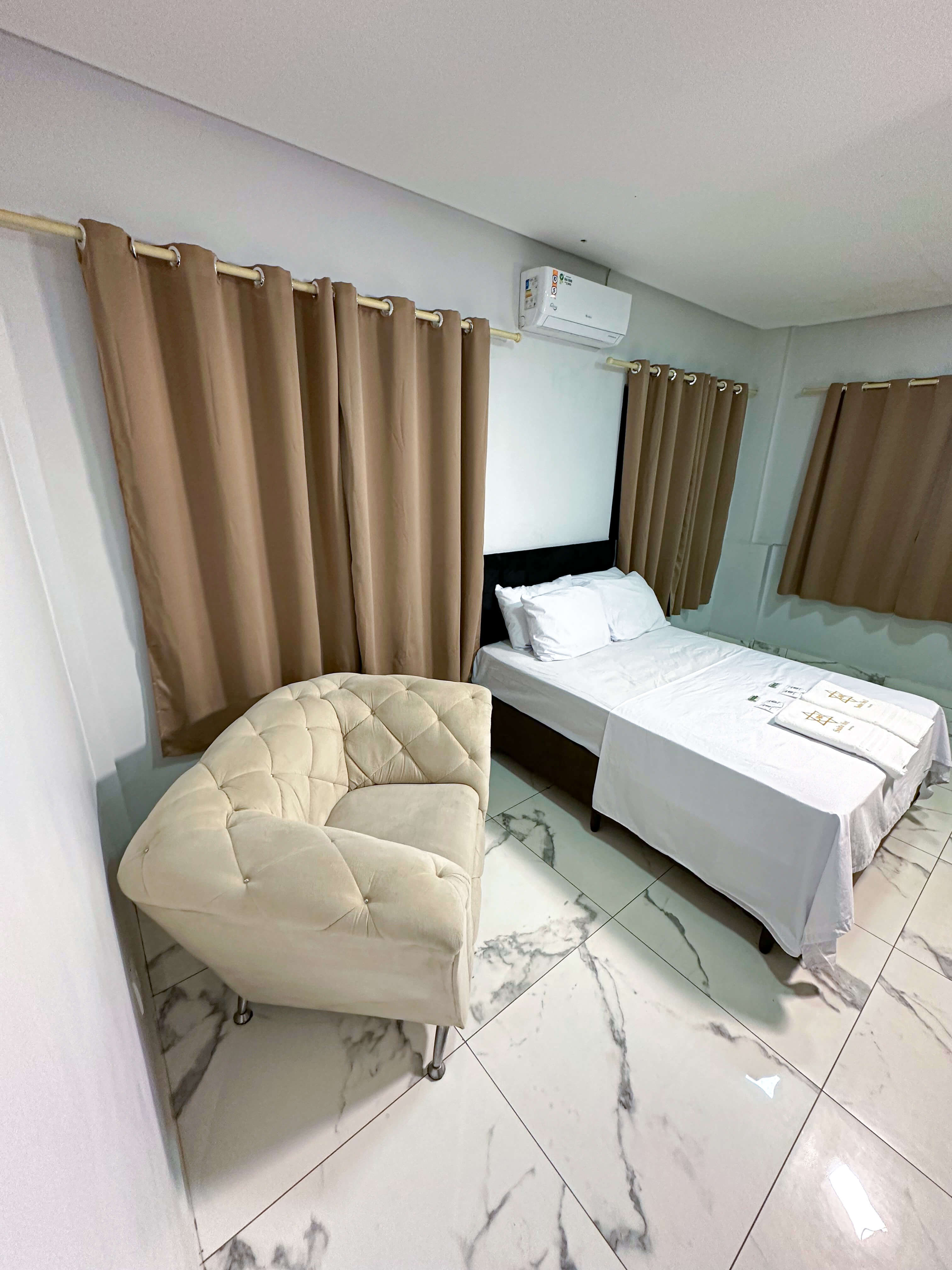 Quarto econômico individual